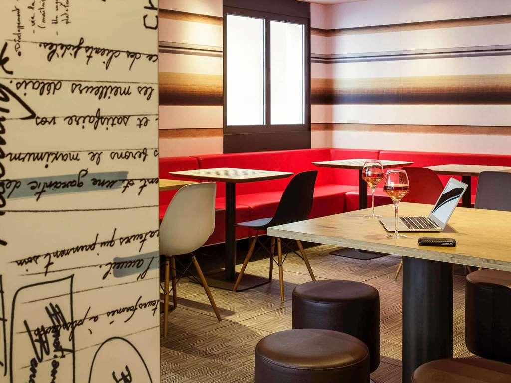 Ibis Paris Gare De Lyon Ledru Rollin Hotel Restaurant photo