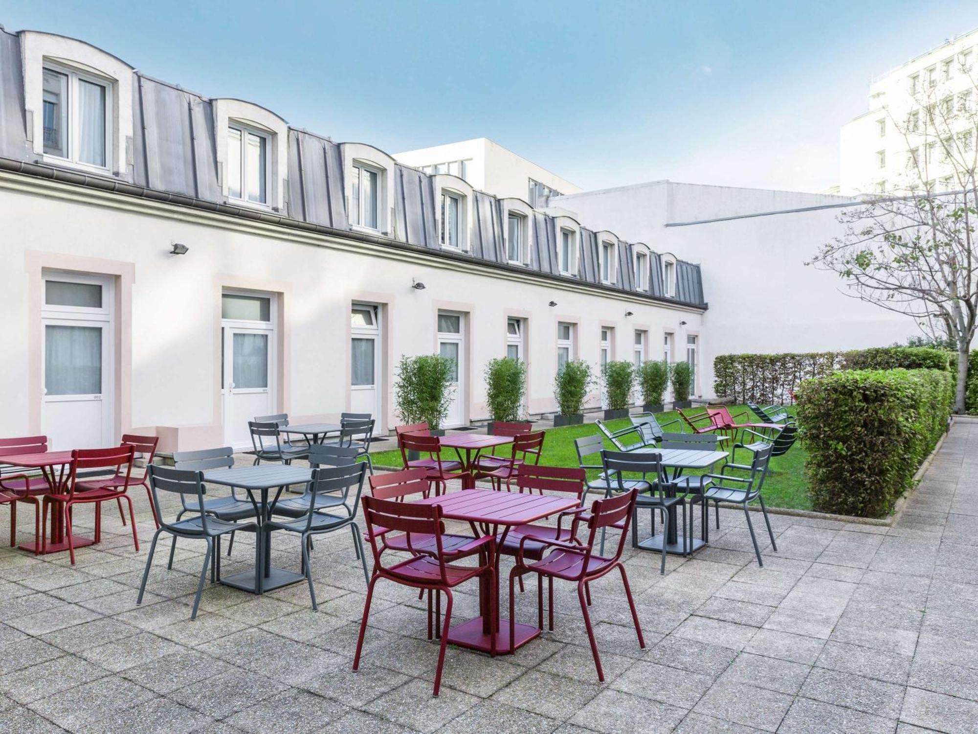 Ibis Paris Gare De Lyon Ledru Rollin Hotel Exterior photo